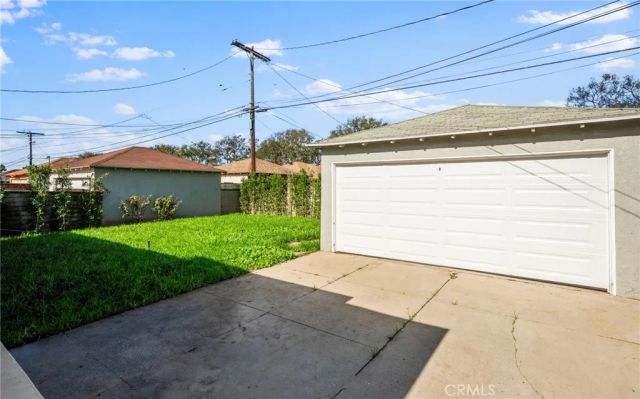 2715 W Hardy Street, Inglewood, CA 90305