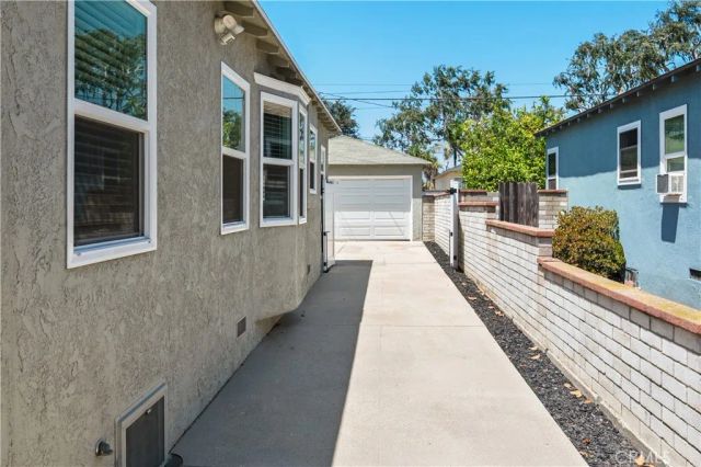 2715 W Hardy Street, Inglewood, CA 90305