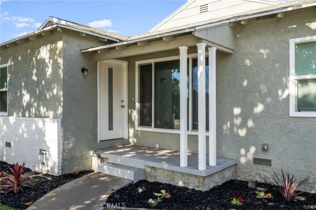 2715 W Hardy Street, Inglewood, CA 90305