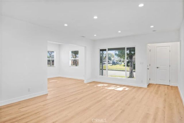 2715 W Hardy Street, Inglewood, CA 90305