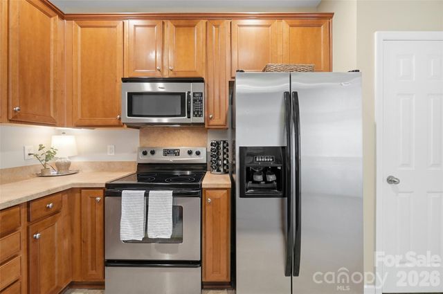 2311 Crosscut Drive, Charlotte, NC 28214