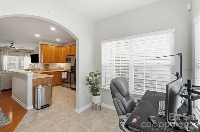 2311 Crosscut Drive, Charlotte, NC 28214