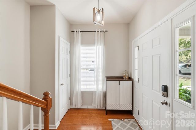 2311 Crosscut Drive, Charlotte, NC 28214