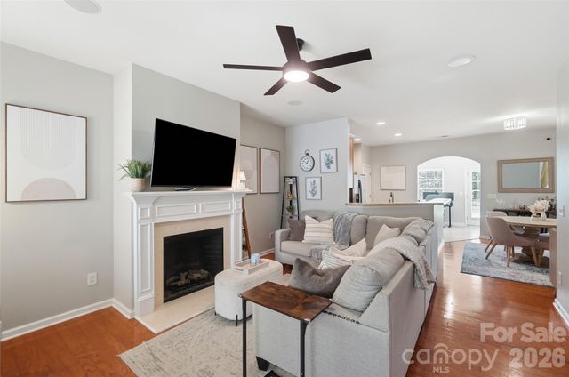 2311 Crosscut Drive, Charlotte, NC 28214
