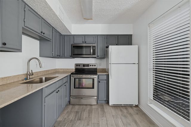 9807 Walnut Street D105, Dallas, TX 75243