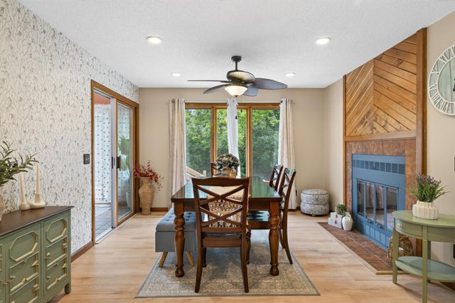 18425 Harrogate Drive, Eden Prairie, MN 55346