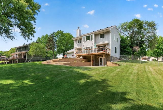 18425 Harrogate Drive, Eden Prairie, MN 55346