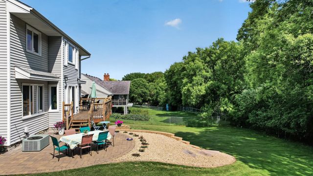 18425 Harrogate Drive, Eden Prairie, MN 55346