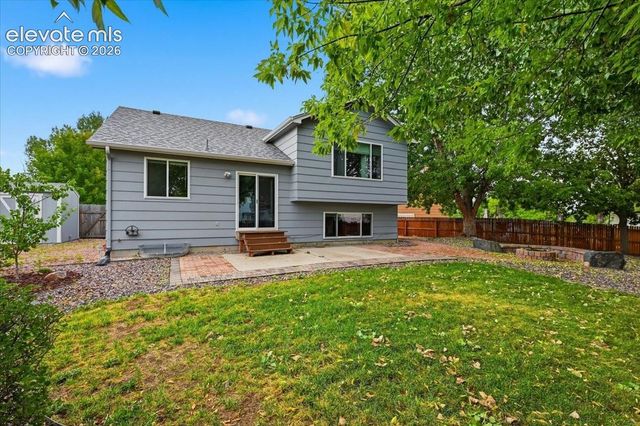 690 Snowpeak Court, Colorado Springs, CO 80916