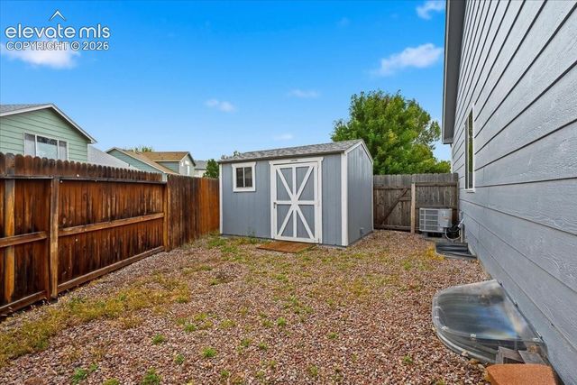 690 Snowpeak Court, Colorado Springs, CO 80916