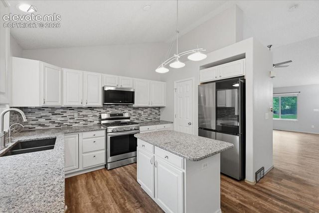 690 Snowpeak Court, Colorado Springs, CO 80916