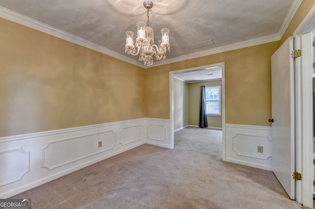 567 Planters Row SW, Lilburn, GA 30047