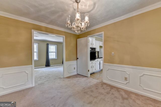 567 Planters Row SW, Lilburn, GA 30047