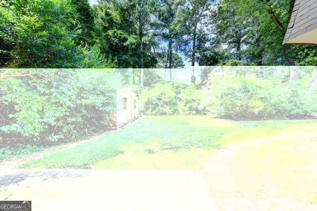 567 Planters Row SW, Lilburn, GA 30047