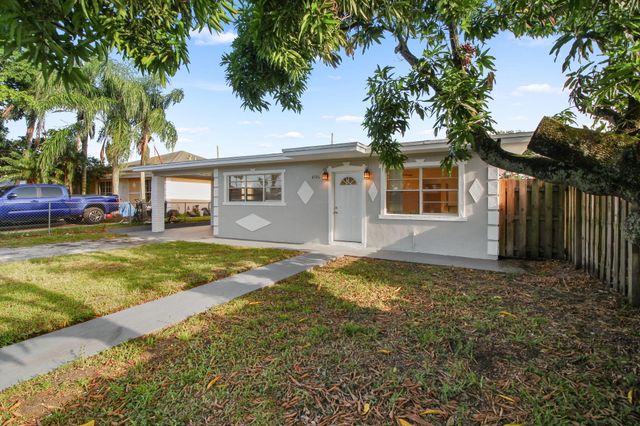 4546 CARVER Street, Kenwood Estates, Lake Worth Beach, FL 33463
