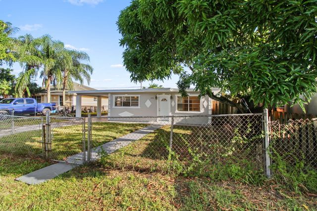 4546 CARVER Street, Kenwood Estates, Lake Worth Beach, FL 33463