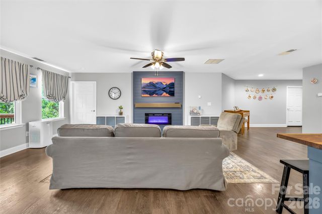 953 Rocky Meadows Lane, Concord, NC 28025