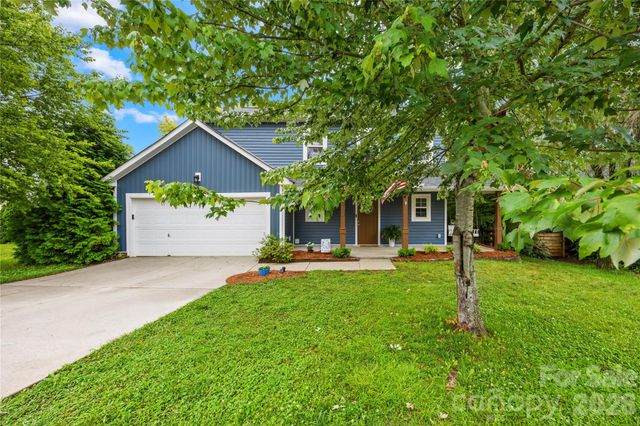 953 Rocky Meadows Lane, Concord, NC 28025