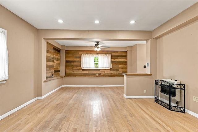 4423 West Mountain View Drive, Lehigh Twp, PA 18088