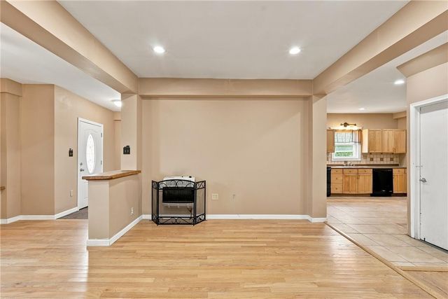 4423 West Mountain View Drive, Lehigh Twp, PA 18088