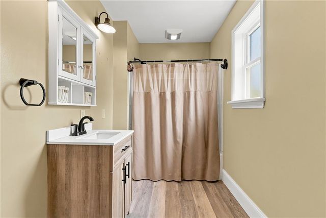 4423 West Mountain View Drive, Lehigh Twp, PA 18088