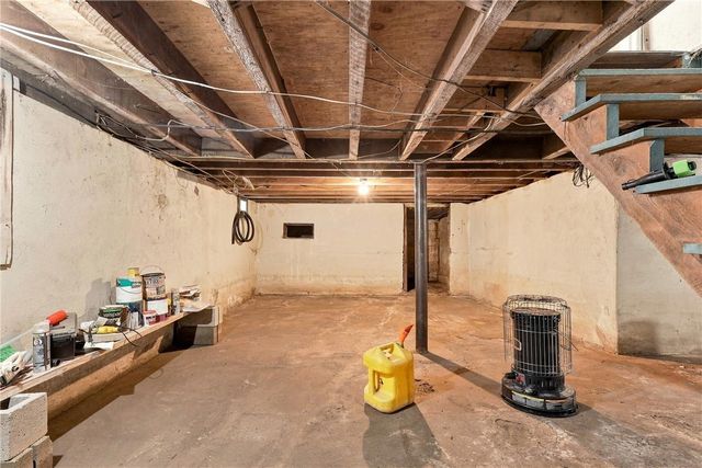 4423 West Mountain View Drive, Lehigh Twp, PA 18088