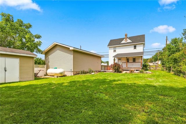 4423 West Mountain View Drive, Lehigh Twp, PA 18088