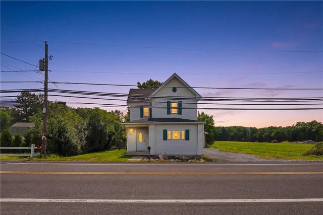 4423 West Mountain View Drive, Lehigh Twp, PA 18088