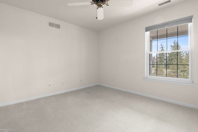 1645 Huntington Park, Rochester Hills, MI 48309