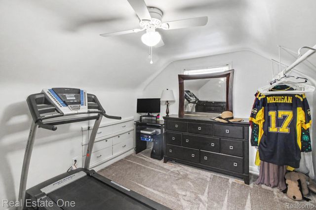 33065 John Hauk Street, Garden City, MI 48135