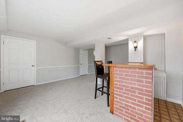 16 S PENDLETON CT, Frederick, MD 21701