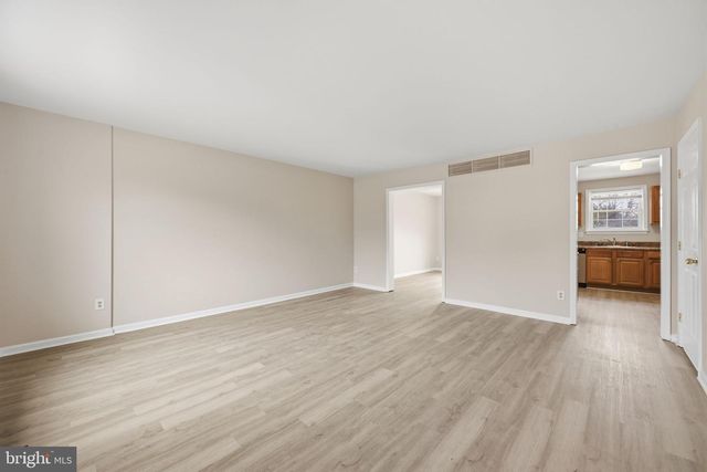 16 S PENDLETON CT, Frederick, MD 21701