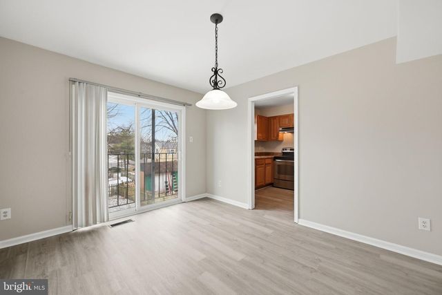 16 S PENDLETON CT, Frederick, MD 21701