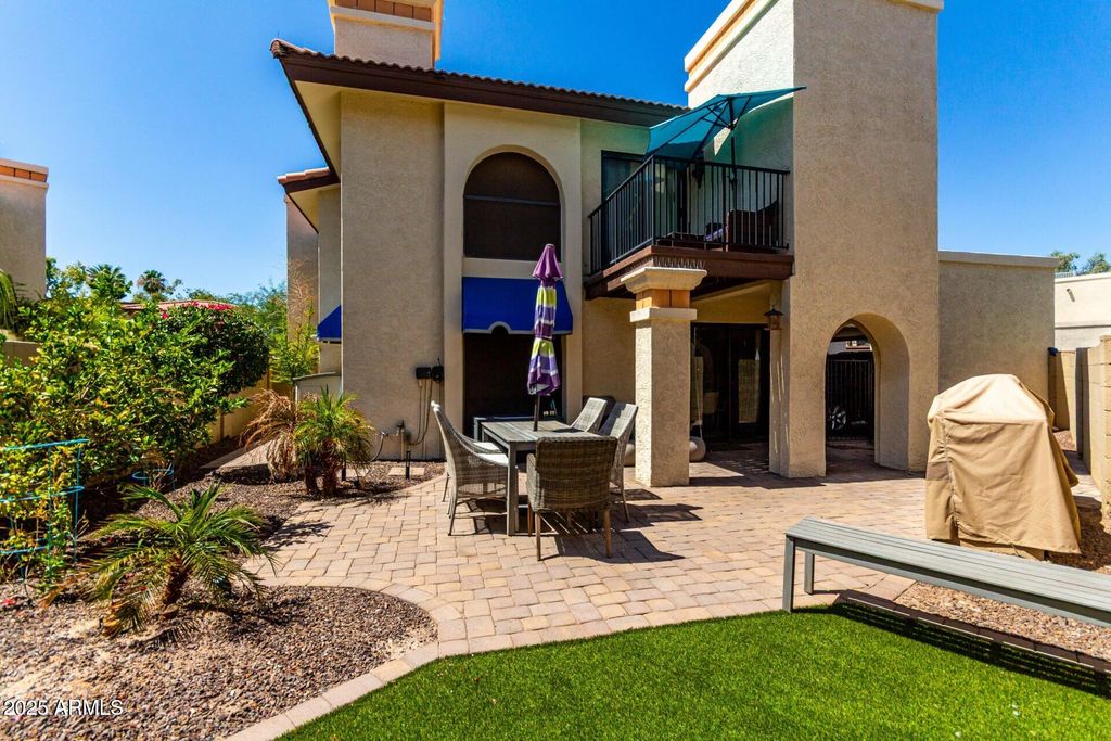 4932 E SIESTA Drive 1, Phoenix, AZ 85044