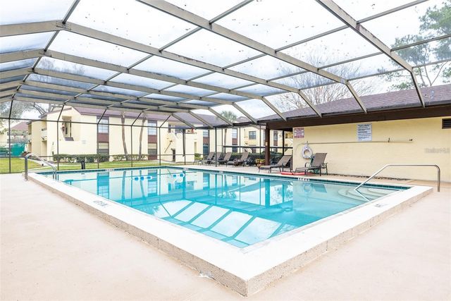 13608 S VILLAGE DRIVE 7204, Tampa, FL 33618