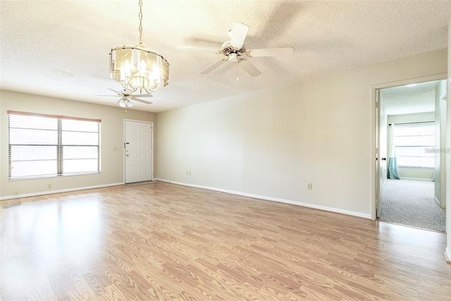 13608 S VILLAGE DRIVE 7204, Tampa, FL 33618