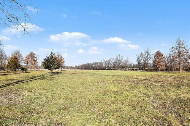 30057 SR 2 Road, New Carlisle, IN 46552