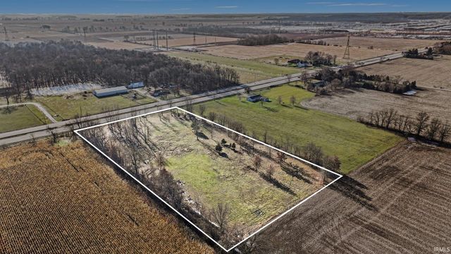 30057 SR 2 Road, New Carlisle, IN 46552
