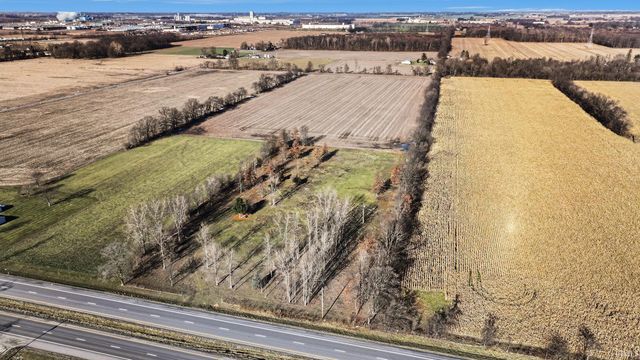 30057 SR 2 Road, New Carlisle, IN 46552