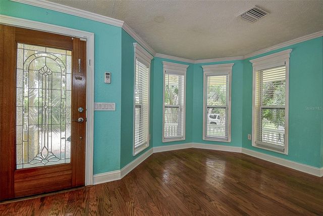 510 WIDEVIEW AVENUE, Tarpon Springs, FL 34689