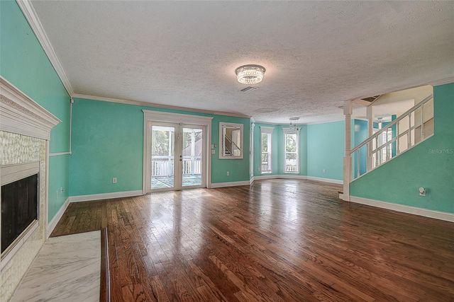 510 WIDEVIEW AVENUE, Tarpon Springs, FL 34689