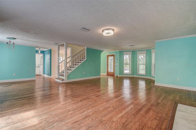 510 WIDEVIEW AVENUE, Tarpon Springs, FL 34689
