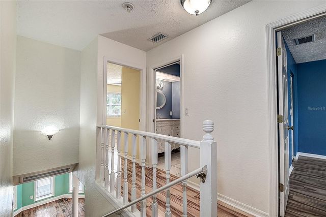 510 WIDEVIEW AVENUE, Tarpon Springs, FL 34689