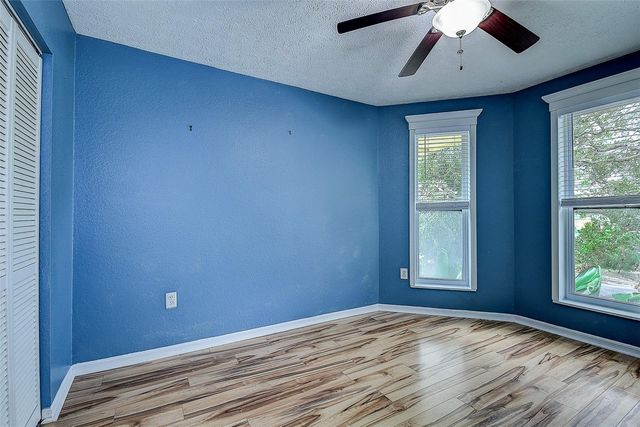 510 WIDEVIEW AVENUE, Tarpon Springs, FL 34689