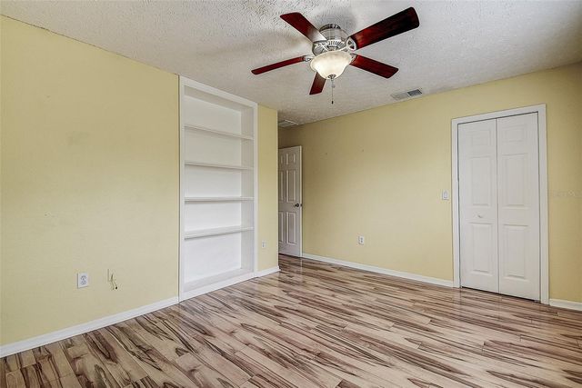 510 WIDEVIEW AVENUE, Tarpon Springs, FL 34689