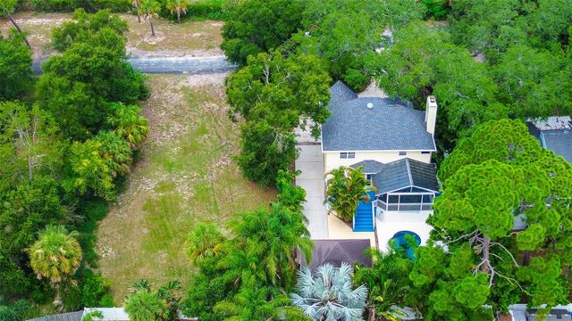 510 WIDEVIEW AVENUE, Tarpon Springs, FL 34689