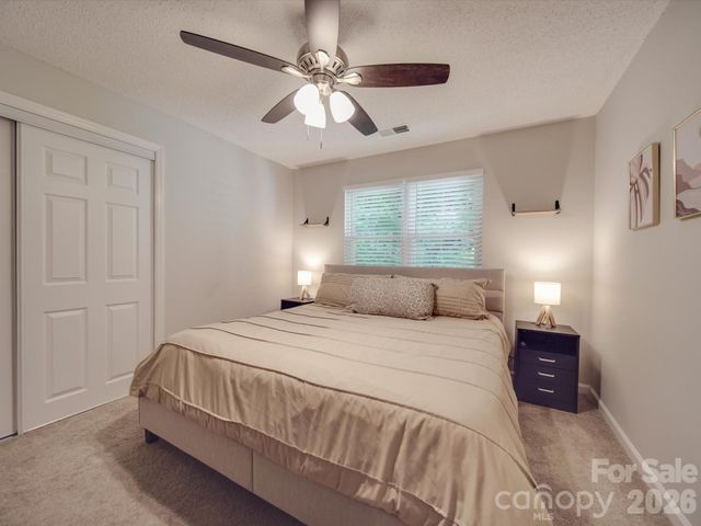1052 Churchill Downs Court I, Charlotte, NC 28211