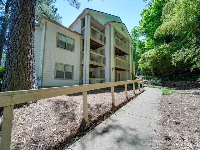 1052 Churchill Downs Court I, Charlotte, NC 28211