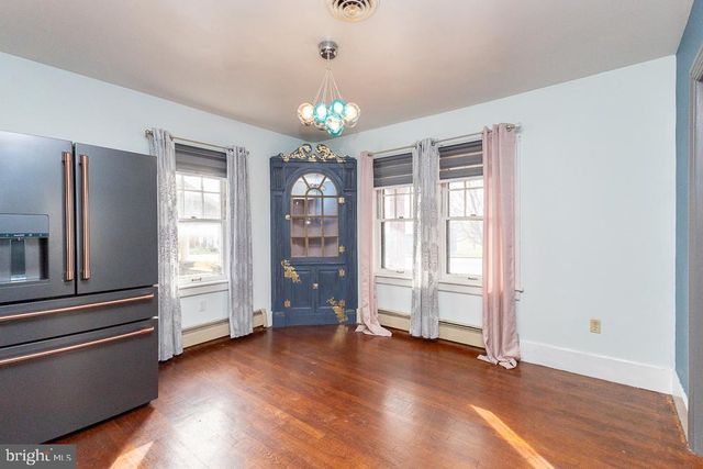 1631 E BUCHANAN TRAIL EAST E, Greencastle, PA 17225