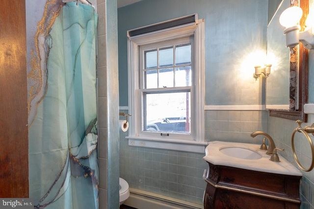 1631 E BUCHANAN TRAIL EAST E, Greencastle, PA 17225